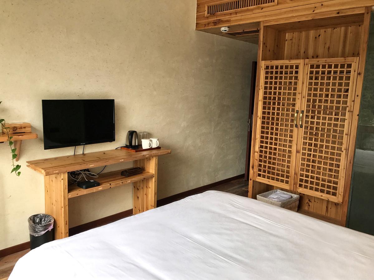 The Lake View Deyishe Resort In Thousand Island Lake Qianwu Exterior foto