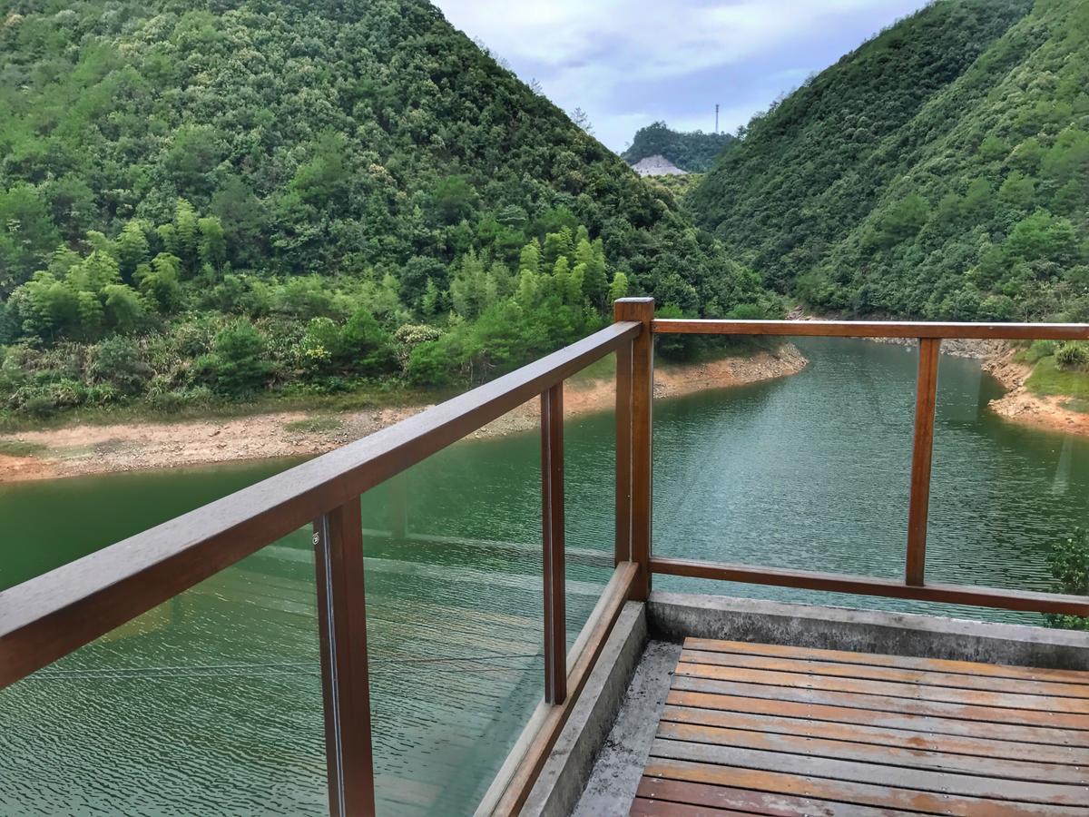 The Lake View Deyishe Resort In Thousand Island Lake Qianwu Exterior foto