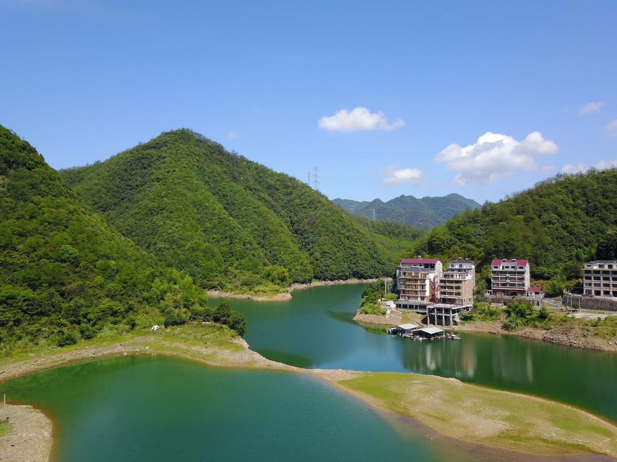 The Lake View Deyishe Resort In Thousand Island Lake Qianwu Exterior foto